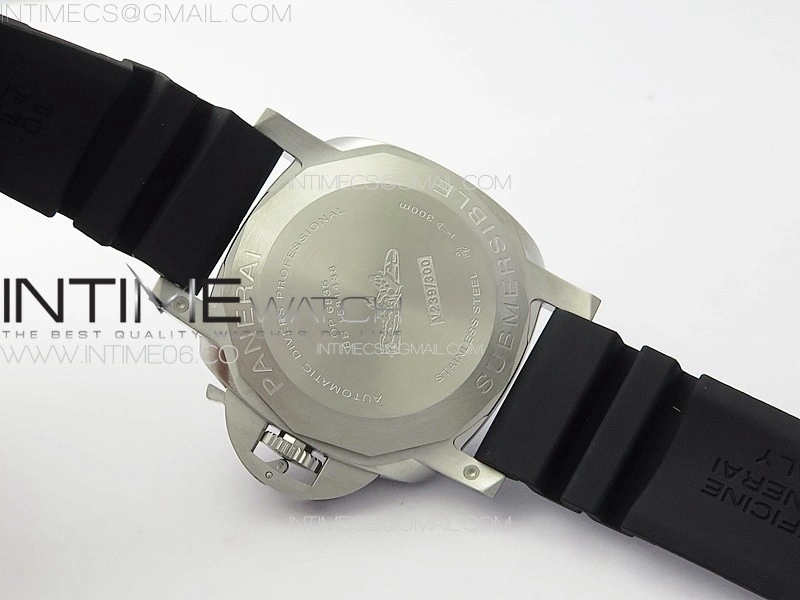 PAM1229 Submersible TTF Best Edition on Black Rubber Strap P.900 Clone